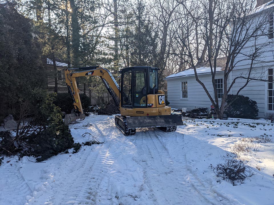 Emergency Residential sewer line repair in Lake Bluff, IL by Behm Enterprises